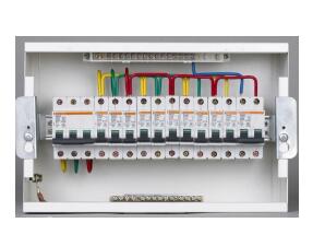 消防配電箱的發(fā)展根據(jù)市場(chǎng)需求進(jìn)行拓展